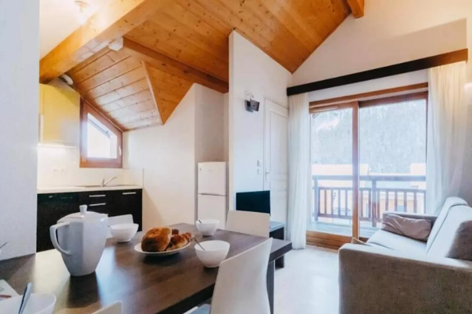 Résidence Eterlou-Niet-getagd