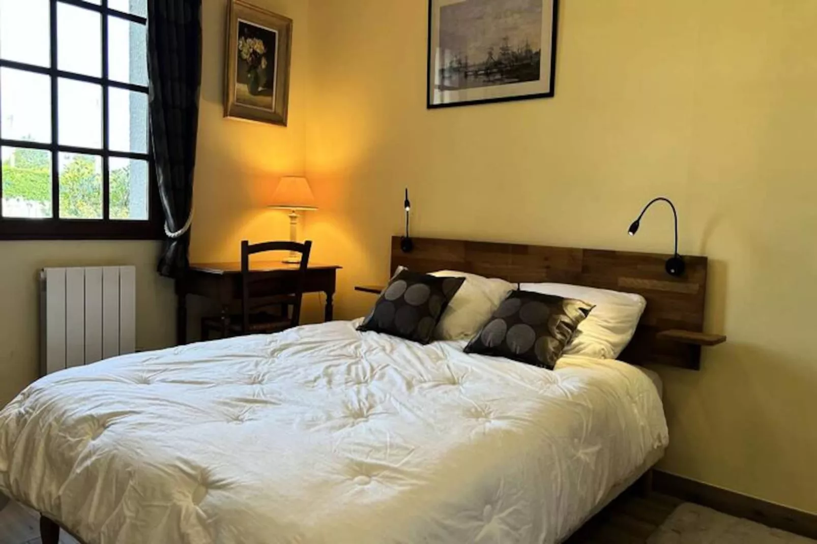 Résidence Les Hôpitaux-Niet-getagd