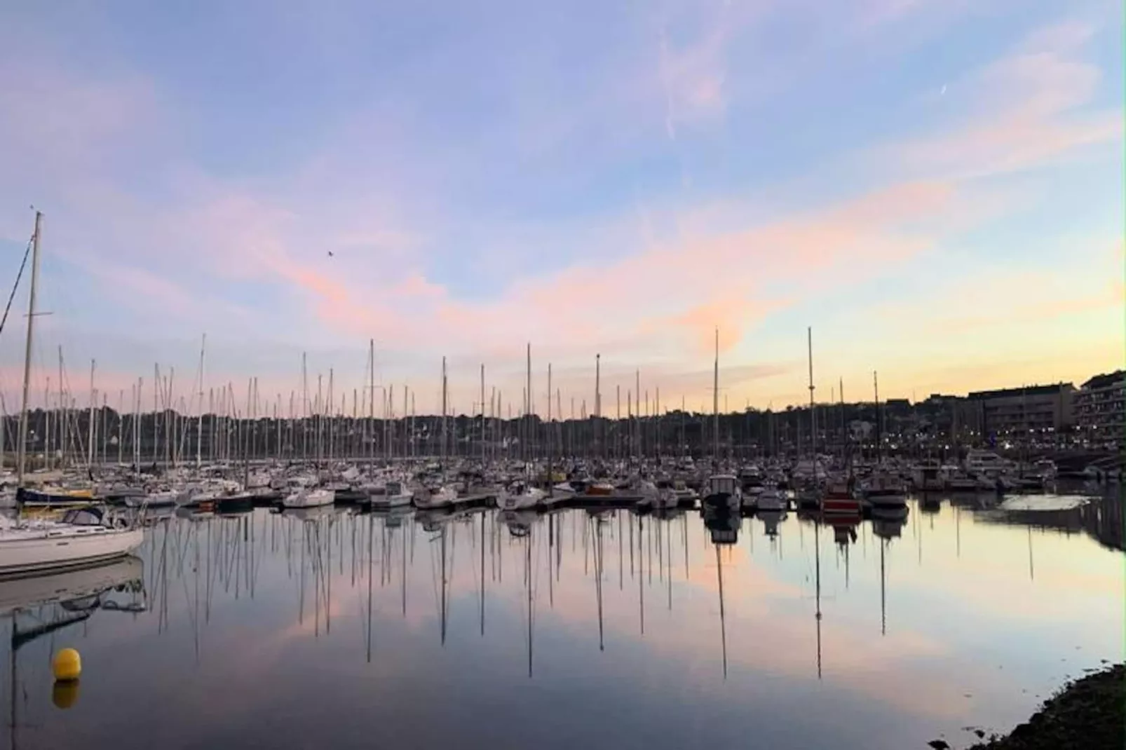 Résidence C03-perros Guirec-Niet-getagd