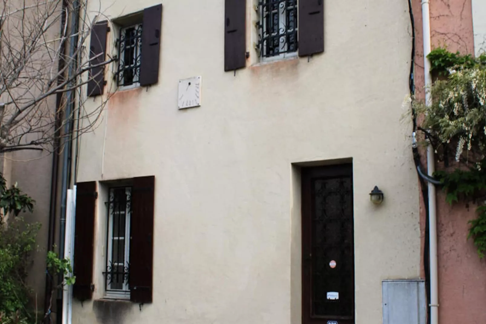 Maison à Entrechaux-Niet-getagd