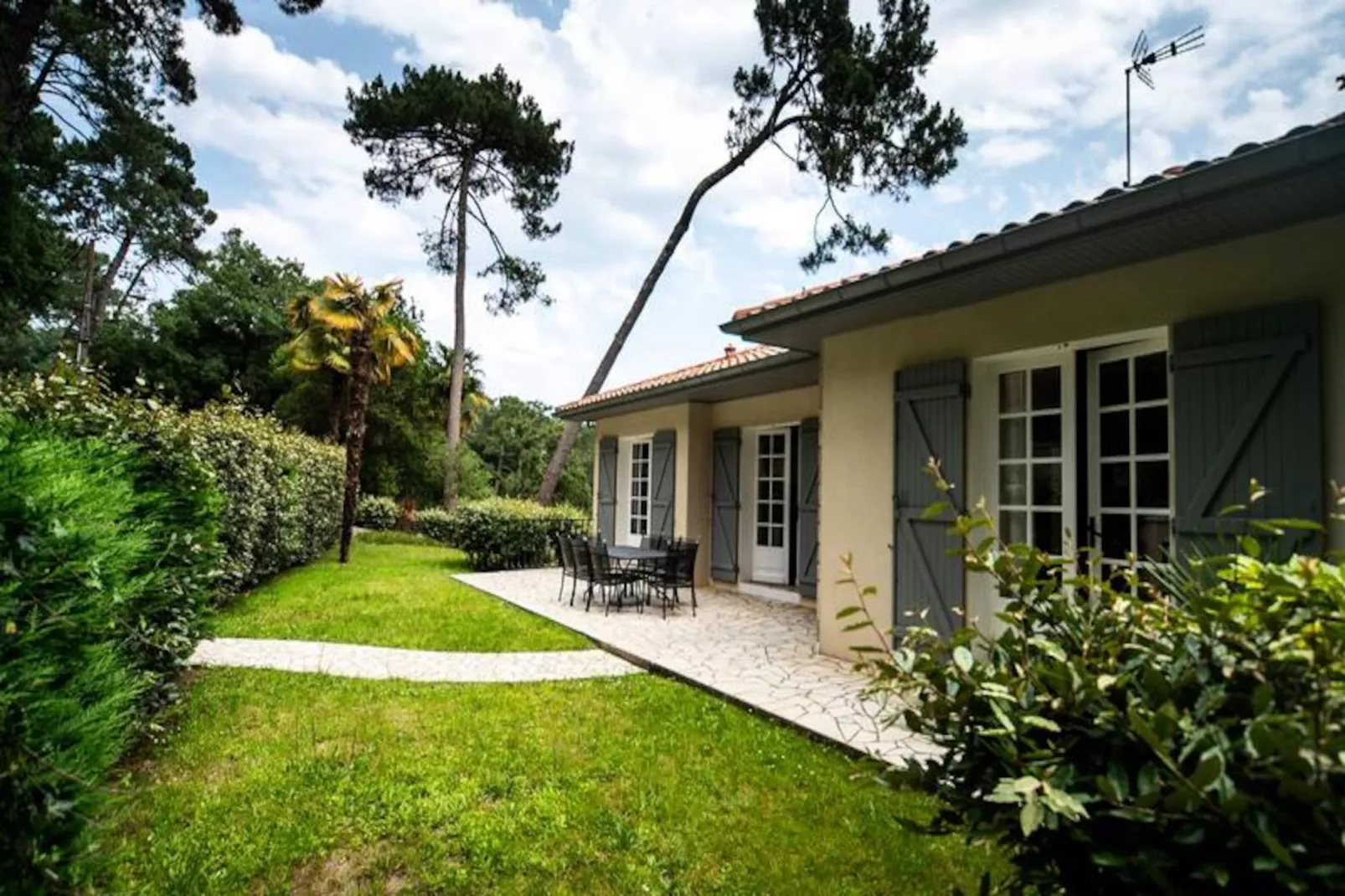 Résidence Villa Lou Bousquet-Niet-getagd