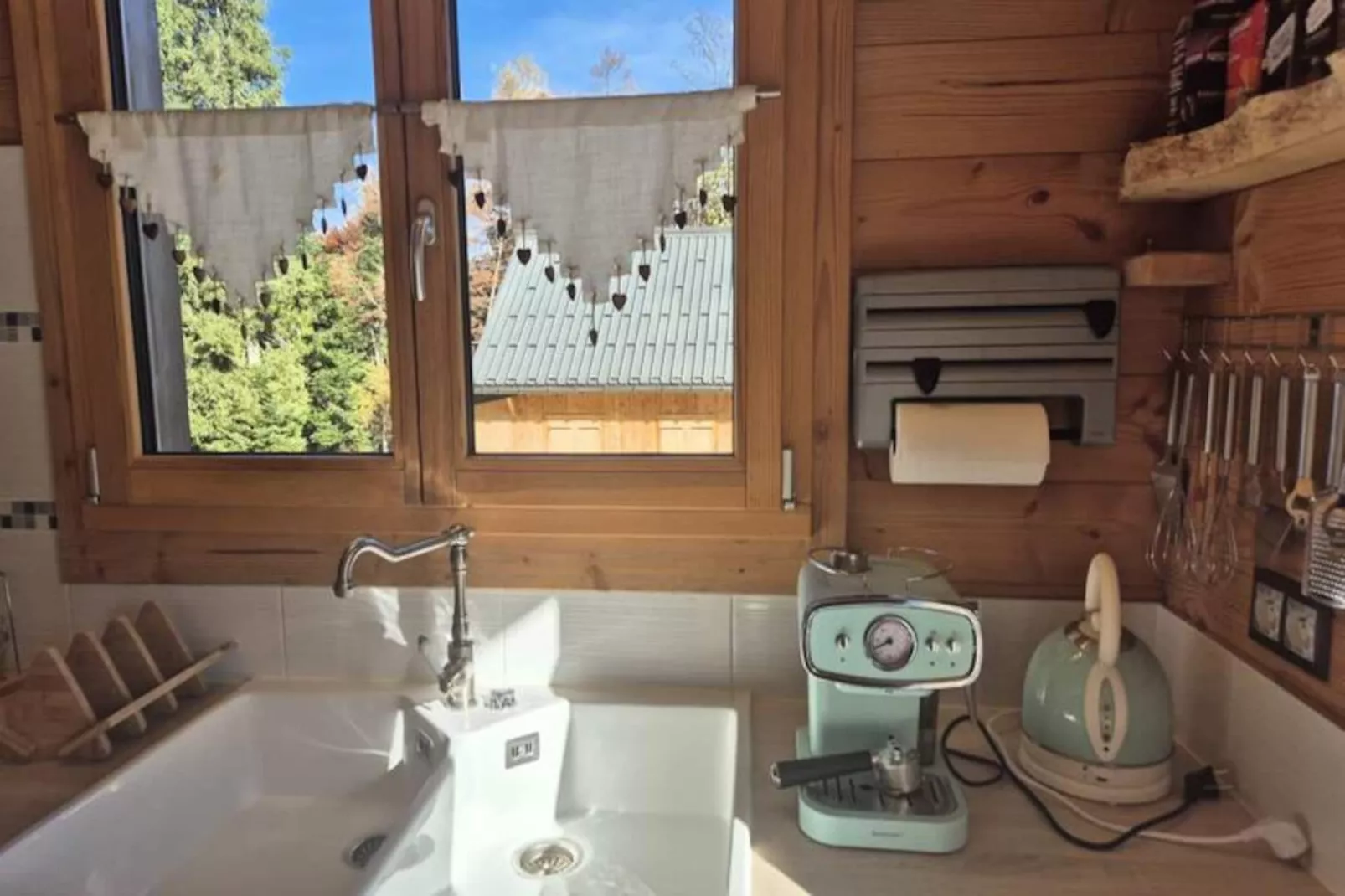 **chalet D'exception à Louer à La Féclaz – 4 Chambres, 10 Couchages-Niet-getagd