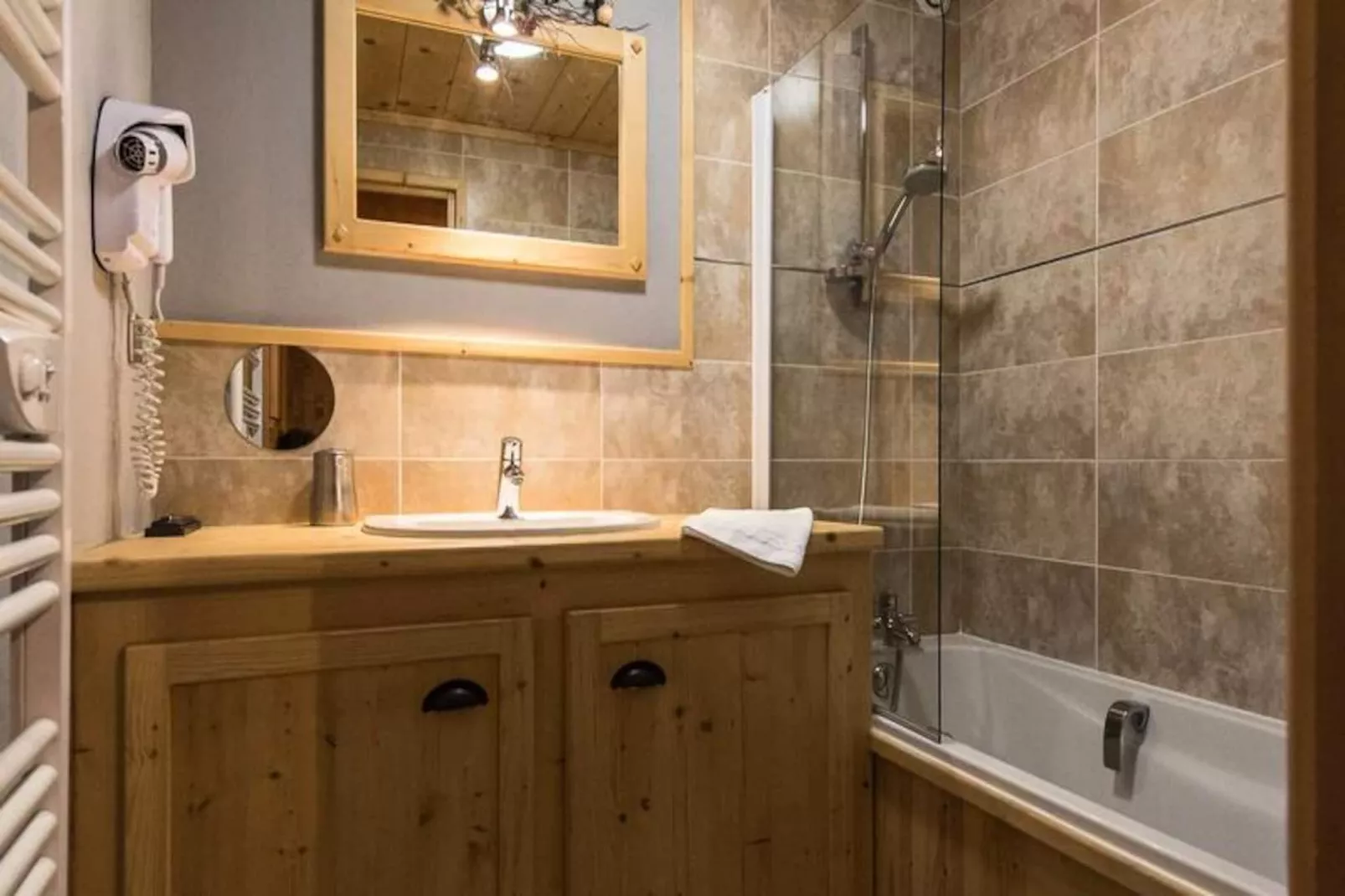 Chalet Reflet Haut-la Toussuire-Niet-getagd