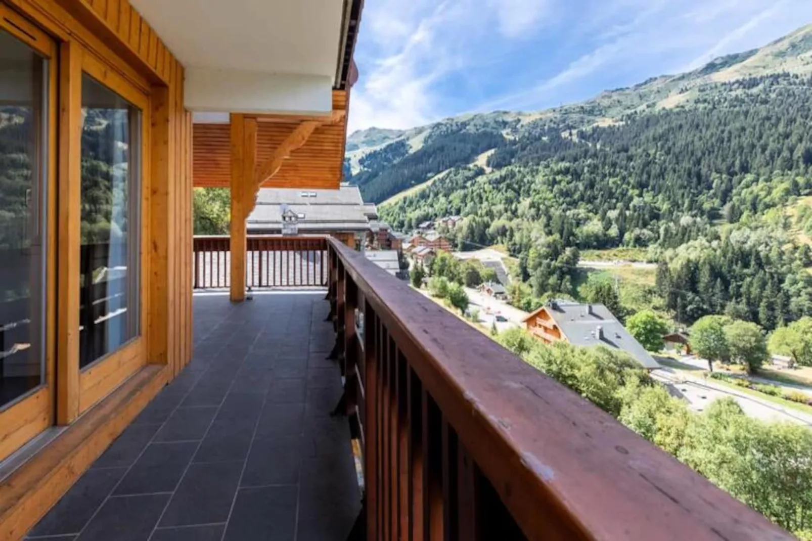 Cybeles 8 - Niet-getagd