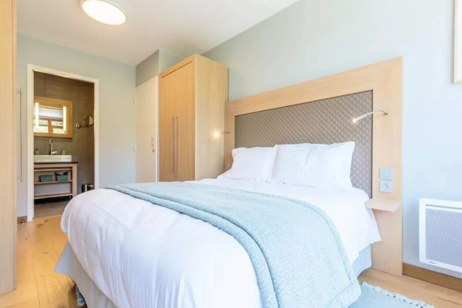 Résidence Les Monarques - Niet-getagd