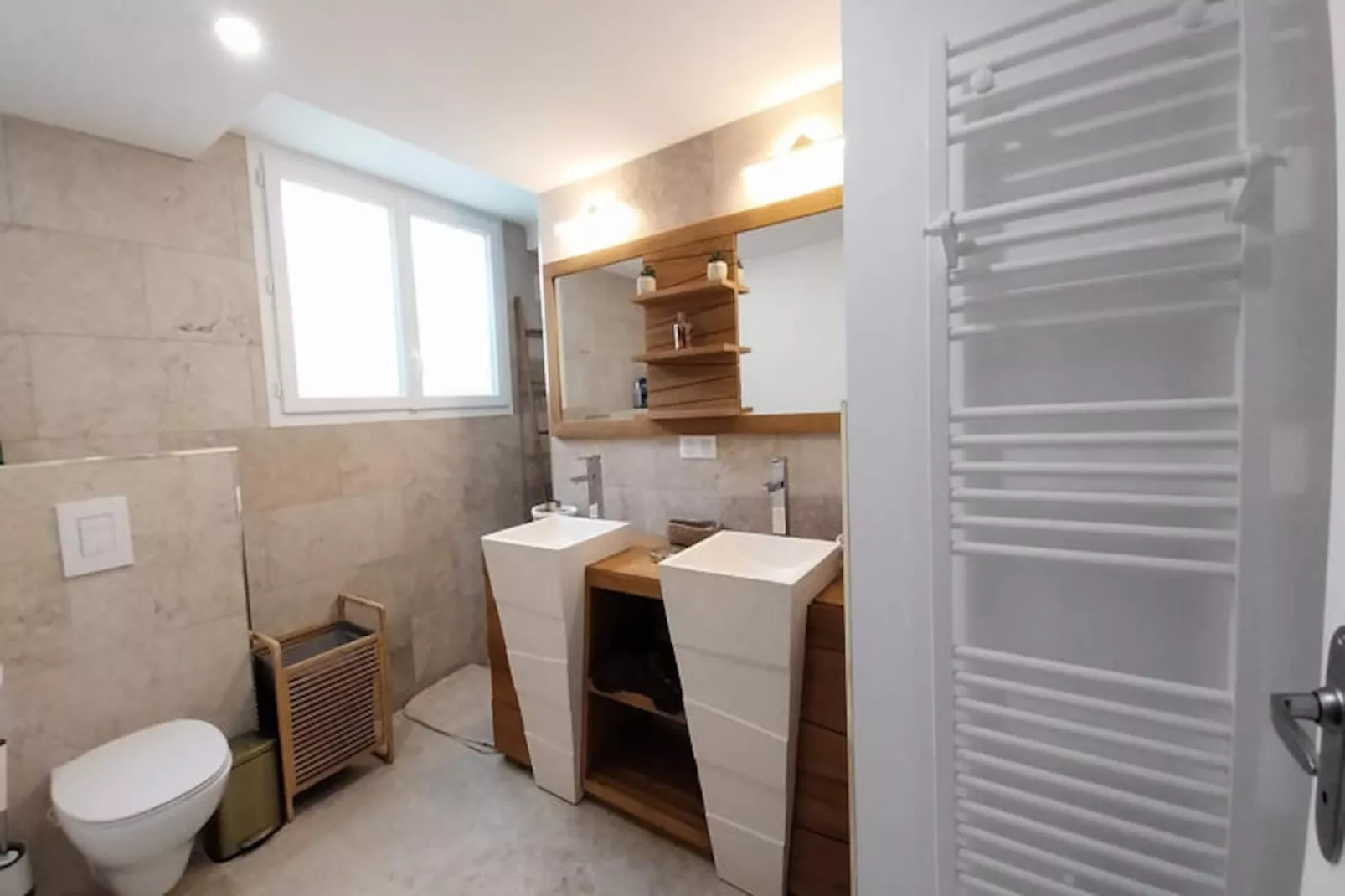 Appartements à Les Sables d'Olonne-Niet-getagd