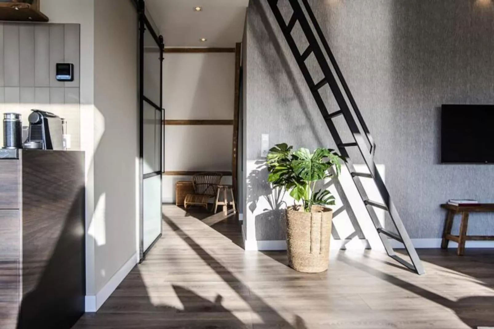 Spacious Luxury Loft-Niet-getagd