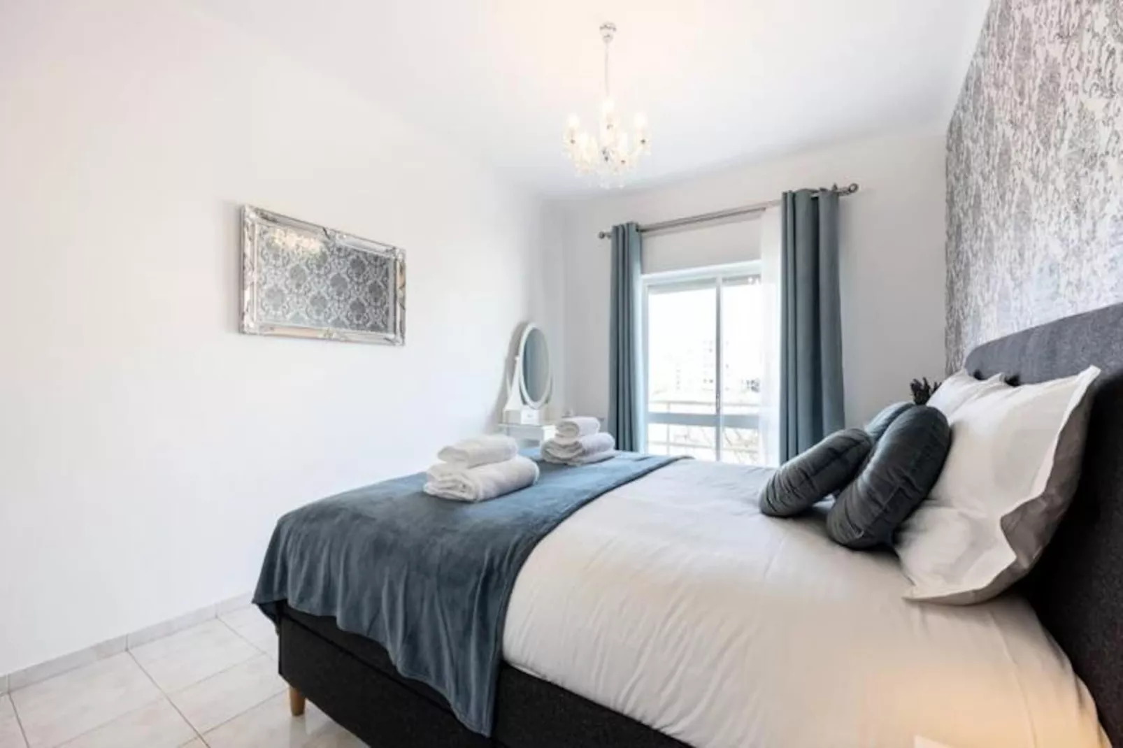 Stylish Seashore Apartment-Niet-getagd