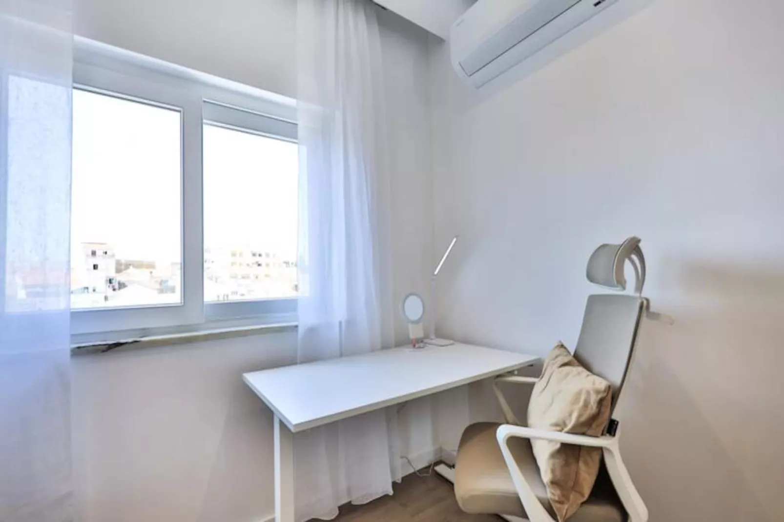 City Centre Ocean View Apartment-Niet-getagd