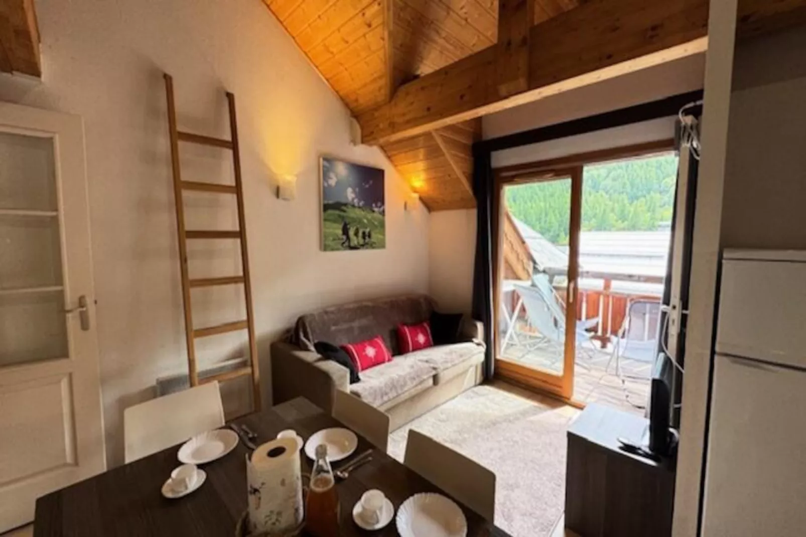 Résidence Eterlou-Niet-getagd