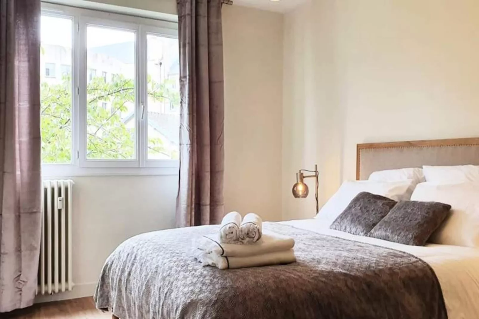 🦋 The Butterfly - Standing ****-Niet-getagd