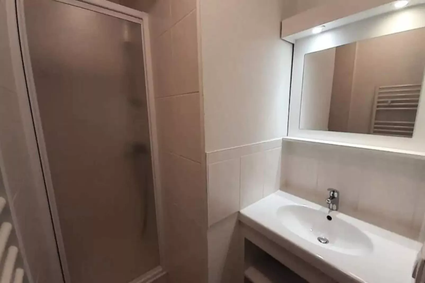 VVF Résidence Les Angles Pyrénées-Niet-getagd