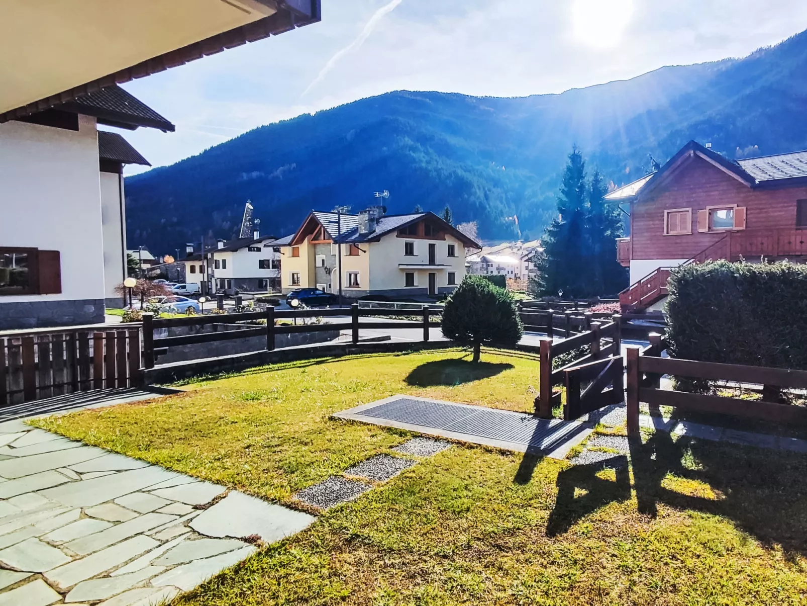 The Silent Sylva-Buiten