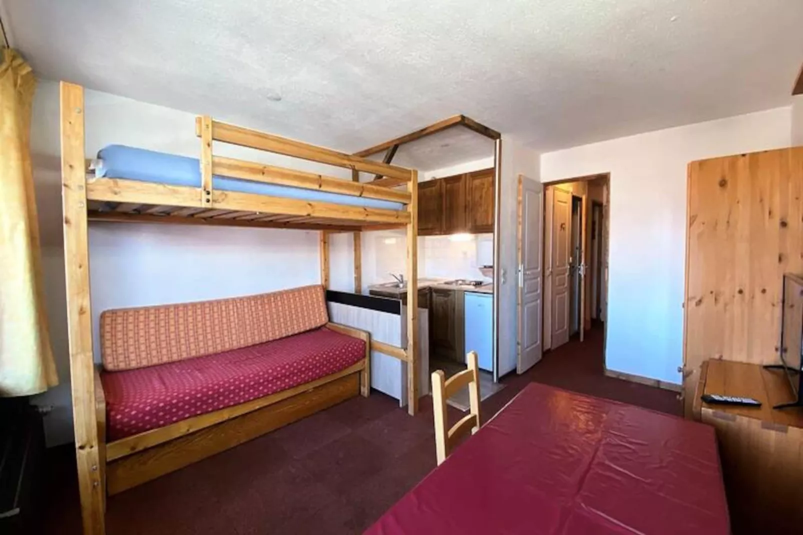 Résidence Neves-Niet-getagd