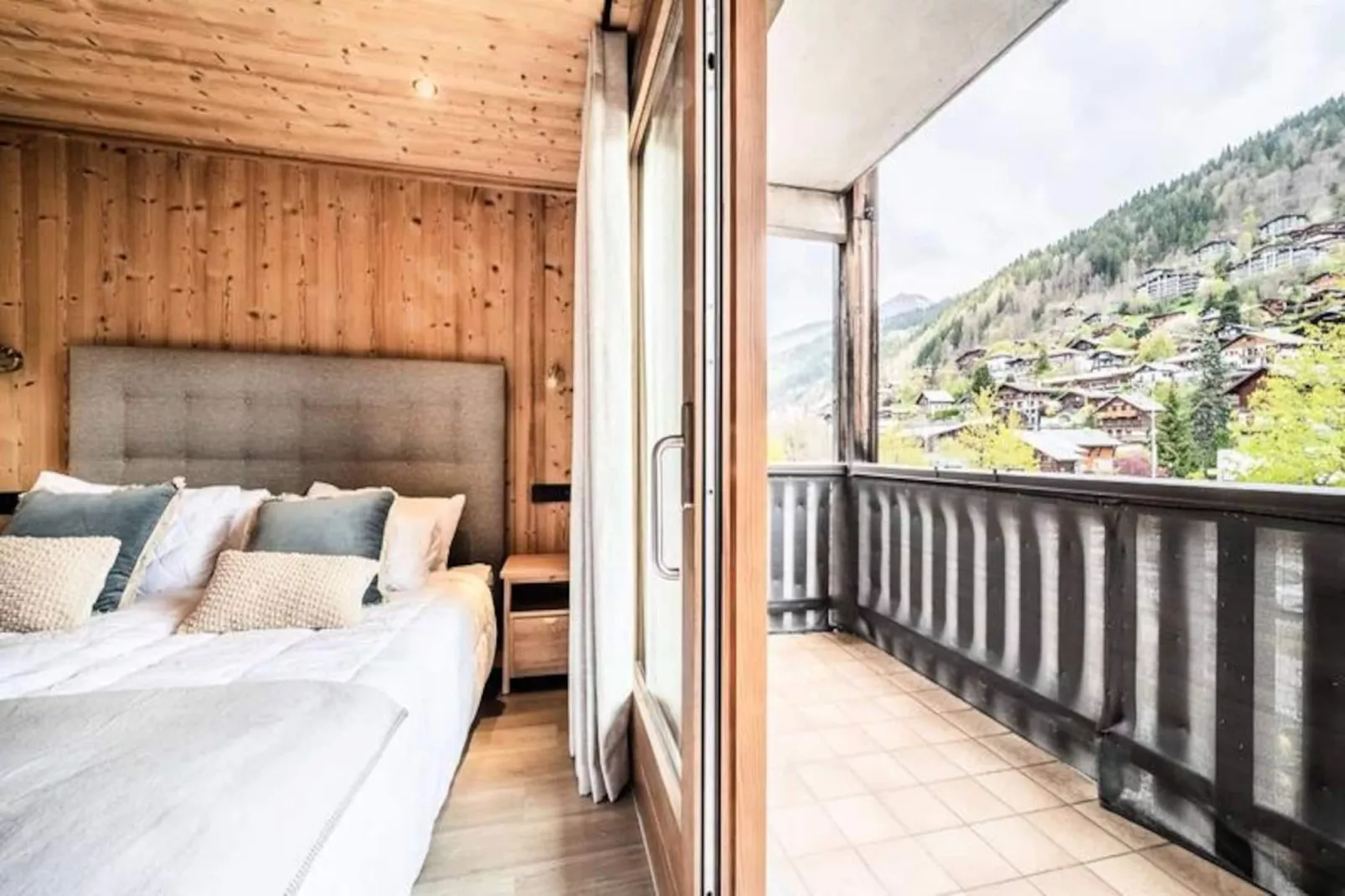 Résidence Janin-Niet-getagd