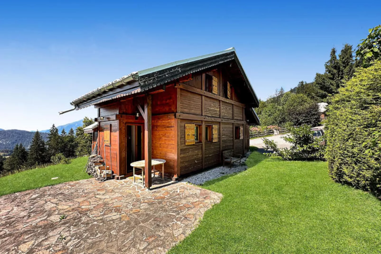 Chalets à Les Carroz-d'Arâches-Niet-getagd