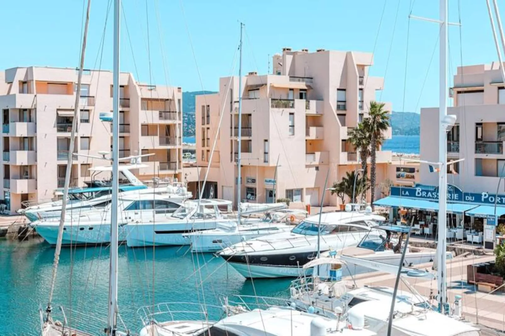 Résidence Superbe Appartement Sur Le Port De La Favi&egrave;re-Niet-getagd
