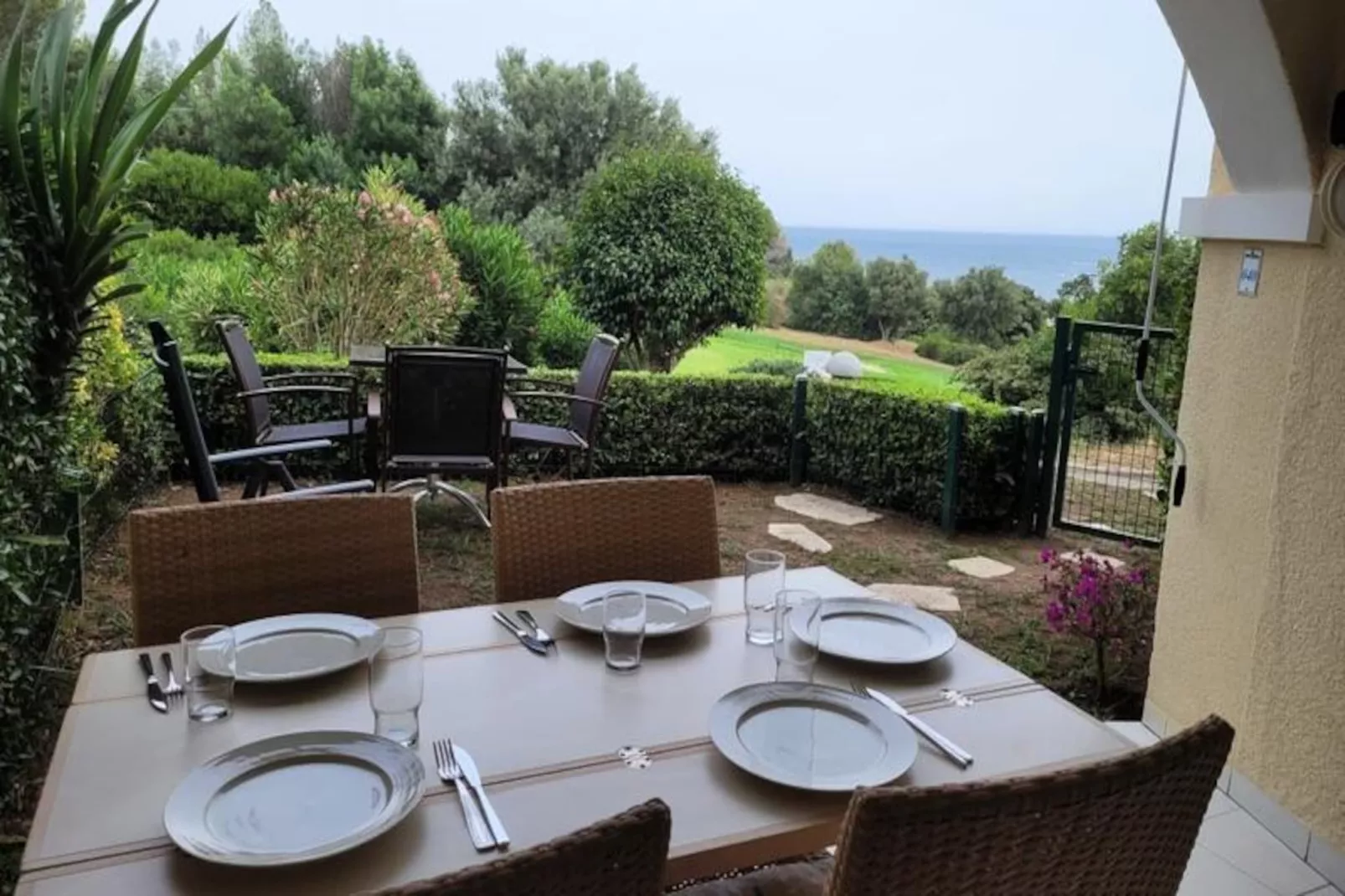 Cap Esterel En Famille - 2pièces Vue Mer Jardin Piscine Clim Parking Inclus-Niet-getagd