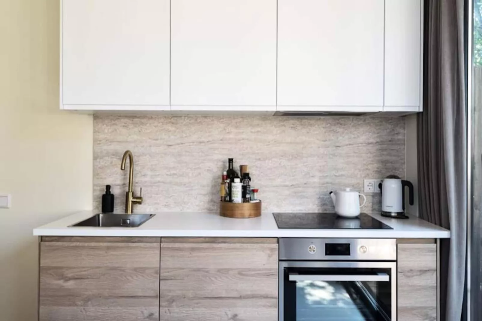 The Modern Burrow-Niet-getagd