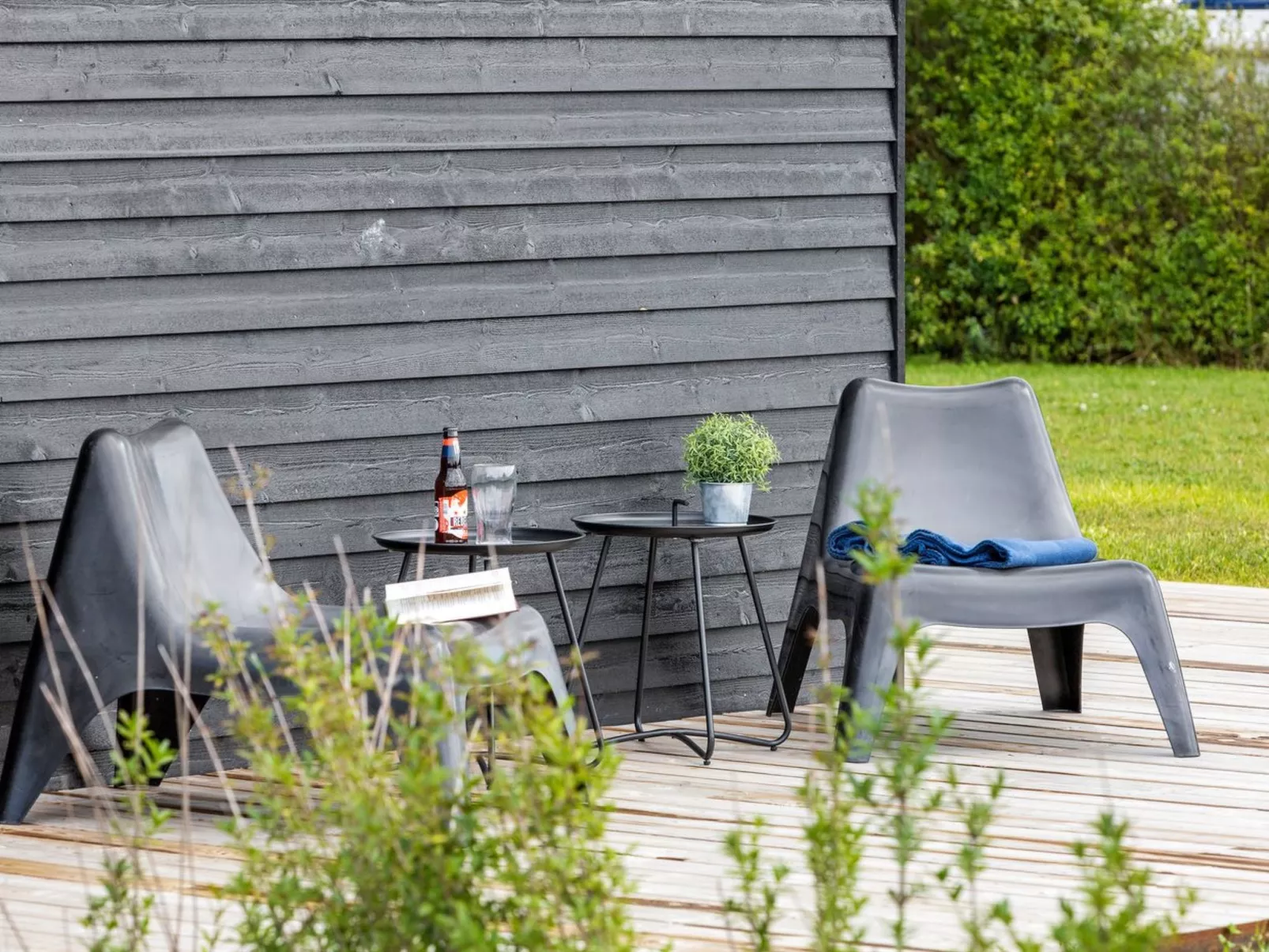 "Emelina" - 300m from the sea-Buiten