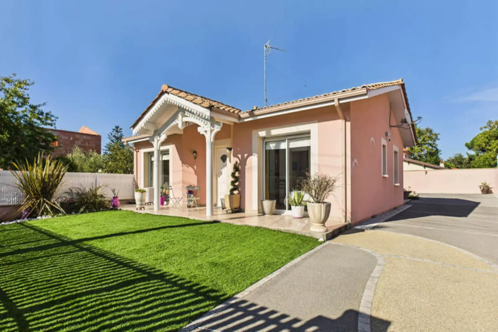 Maison à Lanton-Niet-getagd