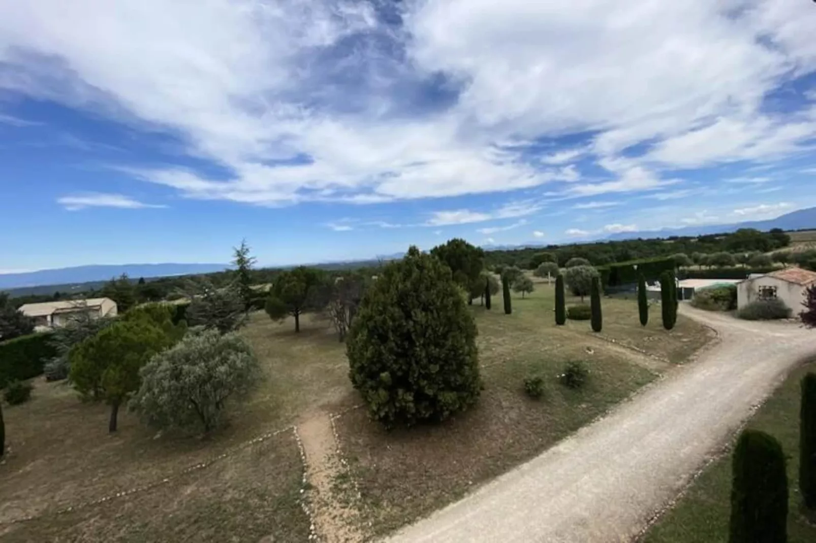 04b8 : Beau T3 Au Coeur Des Lavandes - Piscine-Niet-getagd