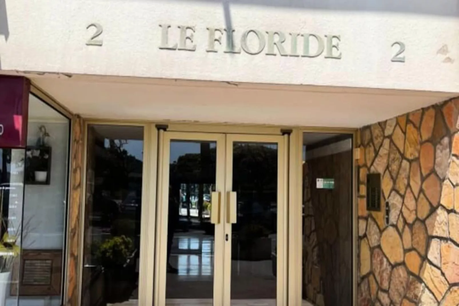 Résidence Studio Front De Mer Tout équipé Au Cœur Du Centre Ville Bd Leclerc-Niet-getagd