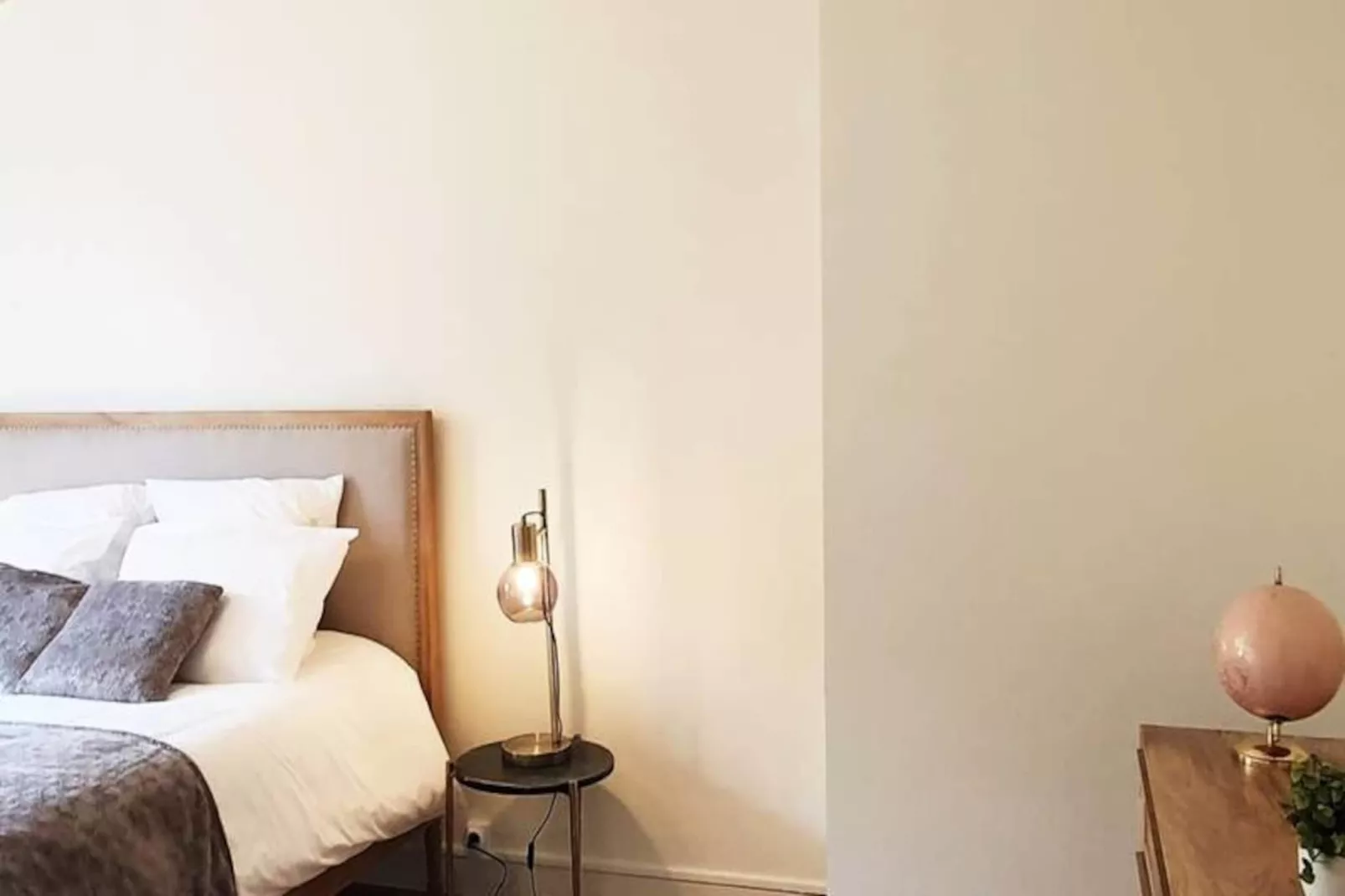 🦋 The Butterfly - Standing ****-Niet-getagd