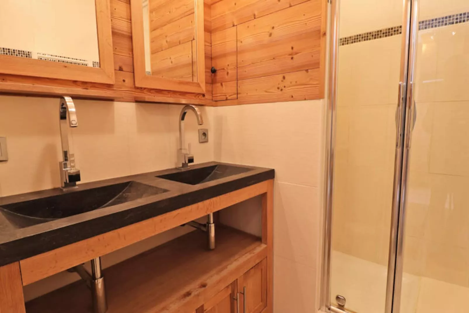 Résidence Vanoise-Niet-getagd