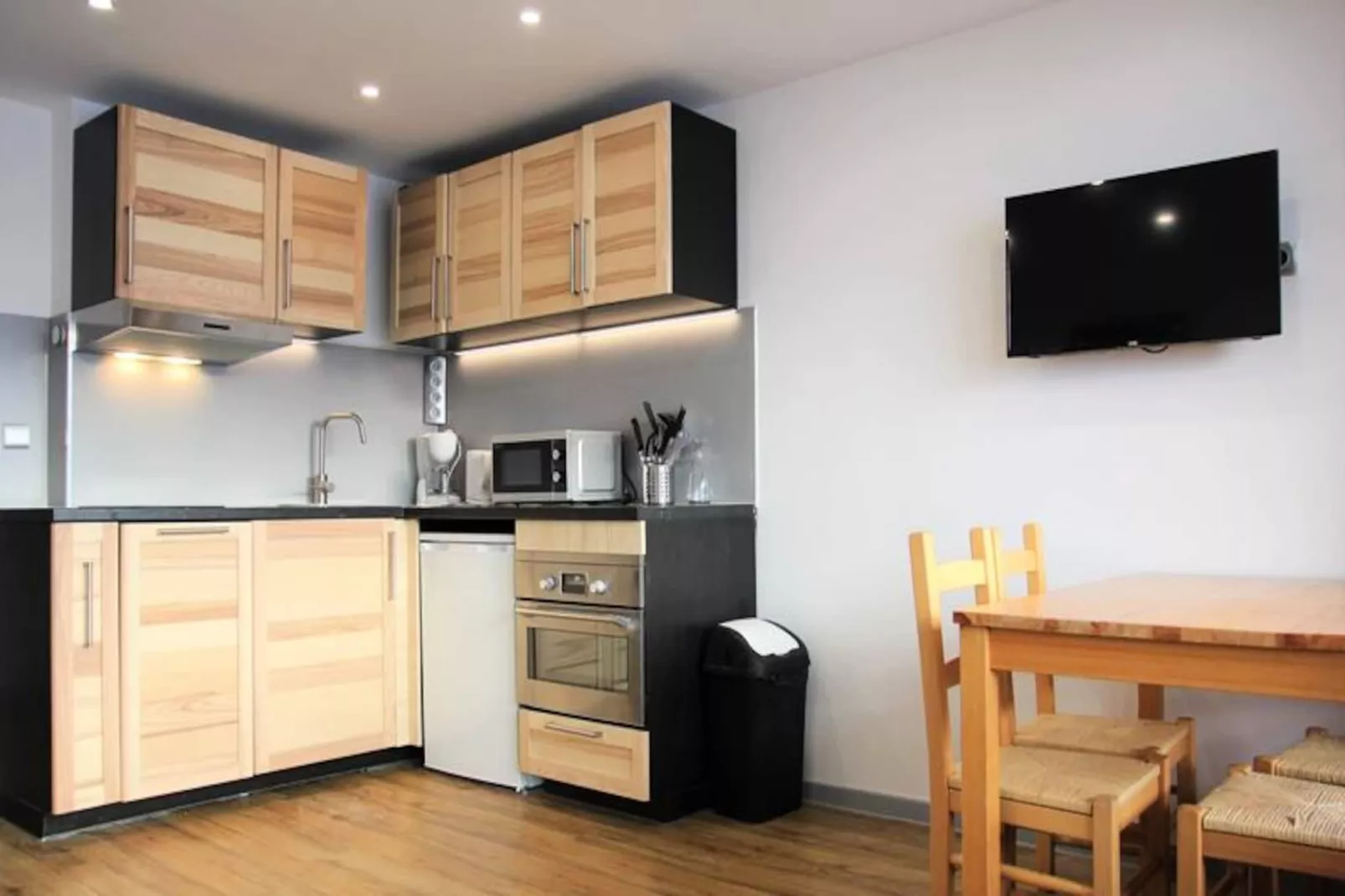 Résidence Neves-Niet-getagd