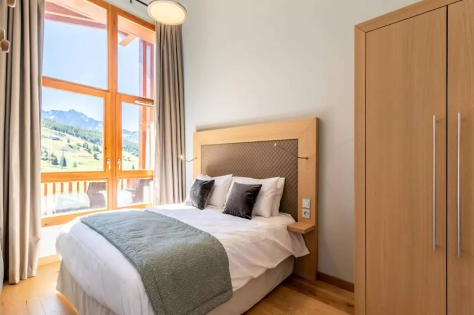 Résidence Les Monarques-Niet-getagd