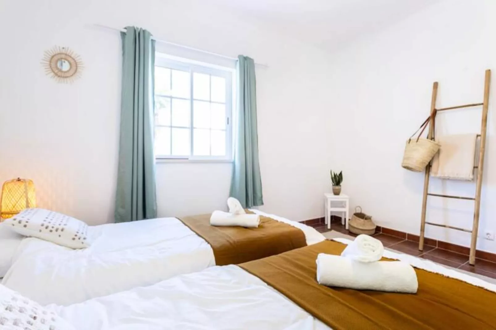 Olive House-Niet-getagd