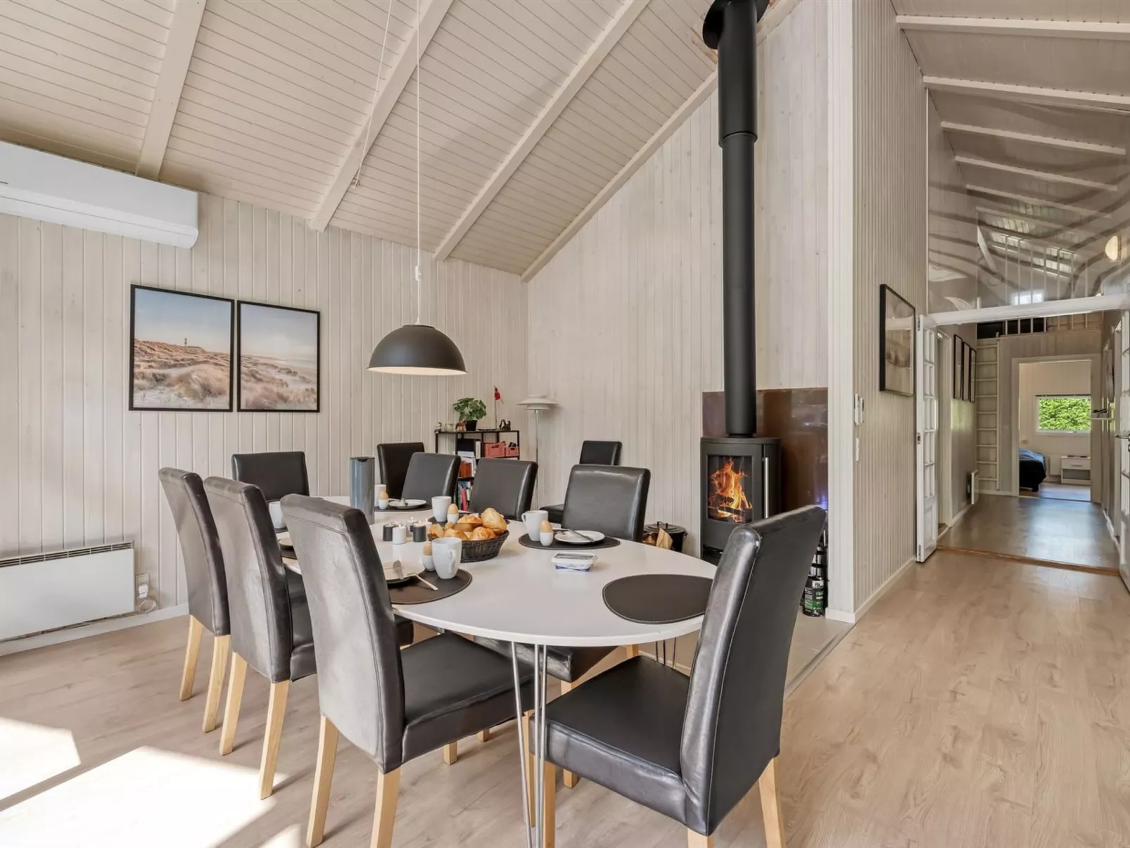 "Akule" - 10km from the sea-Binnen