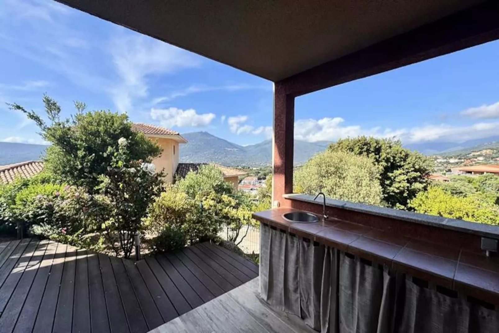 Résidence A Machja-Niet-getagd