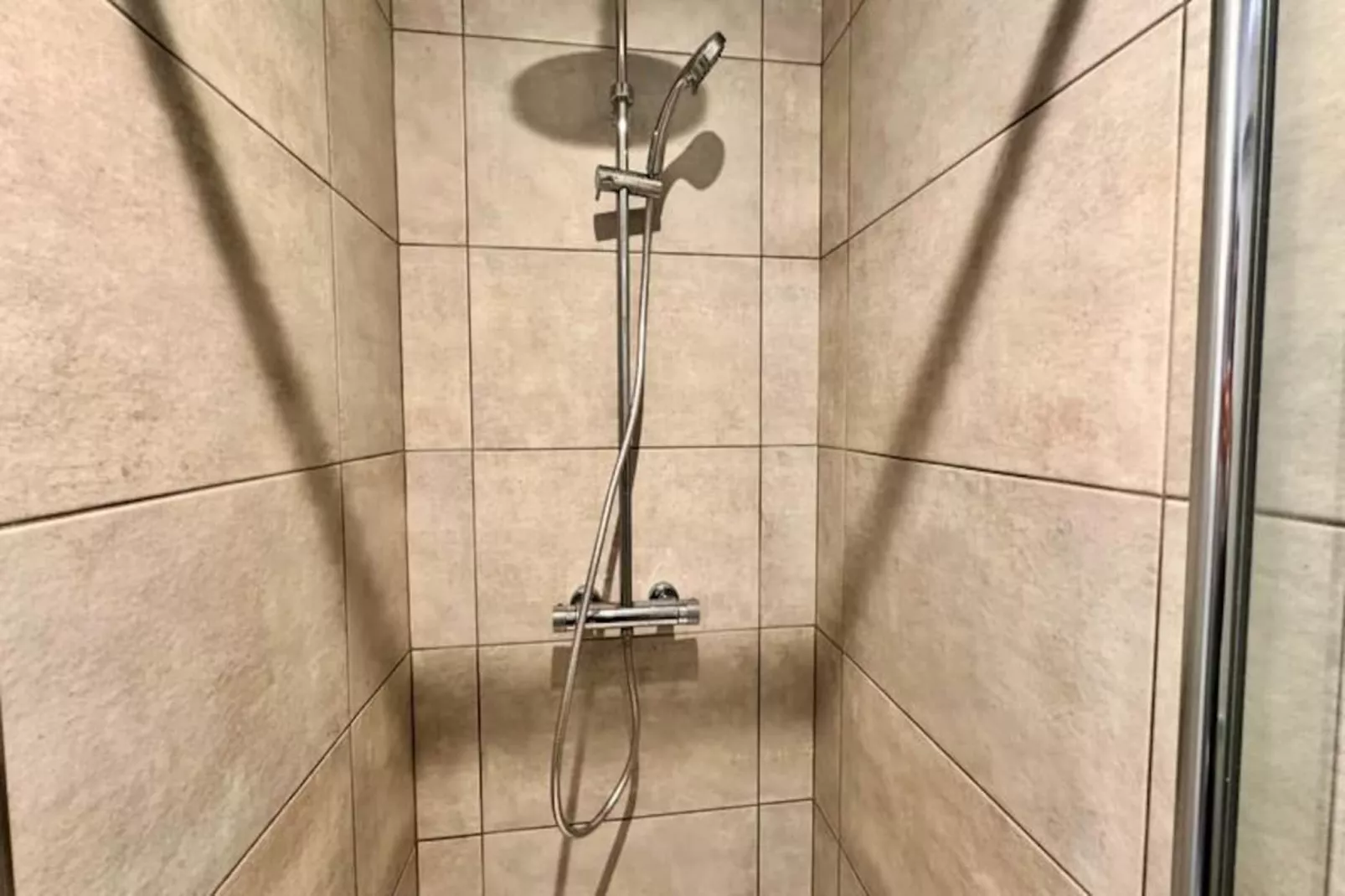 Résidence Le Farniente - Appartement Rez-de-chauss&eacute;e Dans R&eacute;sidence Face &agrave; La Plage-Niet-getagd