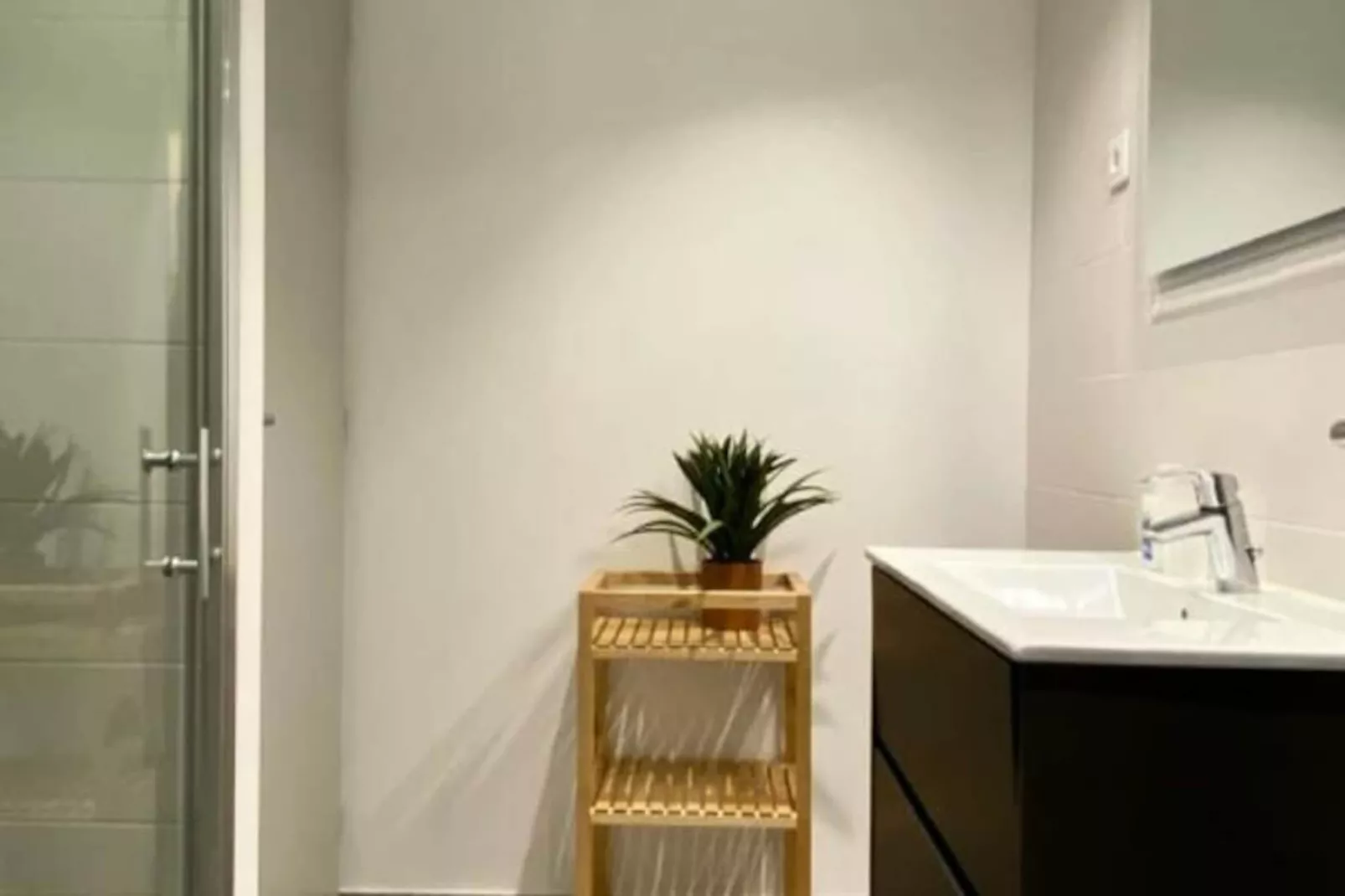 Appartement Pour 2 Personnes En Duplex Avec Terrasse Et Parking-Niet-getagd