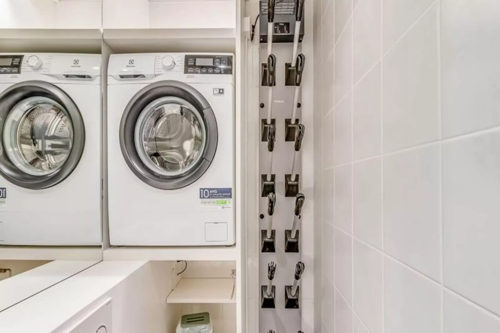 Résidence Combe Folle-Niet-getagd