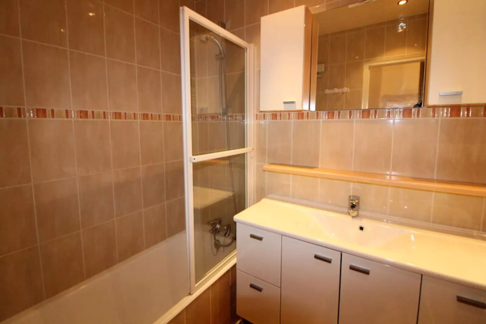 Résidence Bec Rouge-Niet-getagd