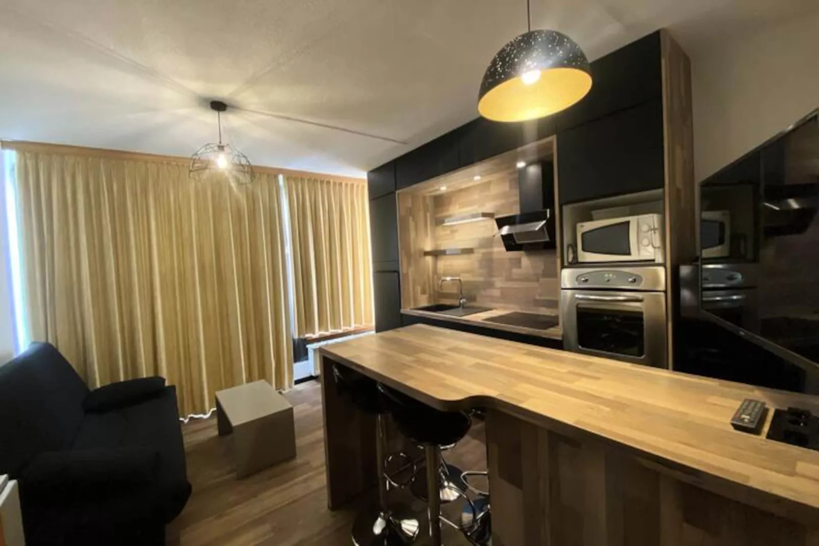 Résidence Neves-Niet-getagd