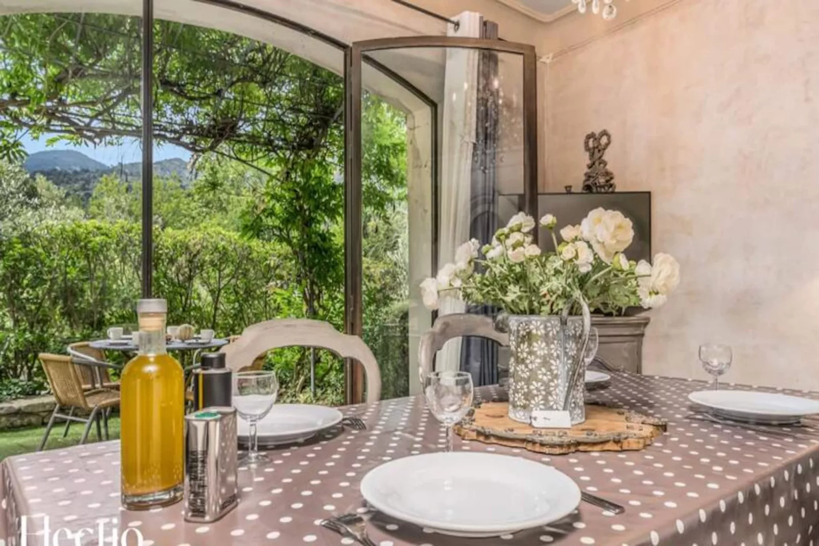 Loggia 1 Olivier | R&eacute;sidence Les Petitons-Niet-getagd