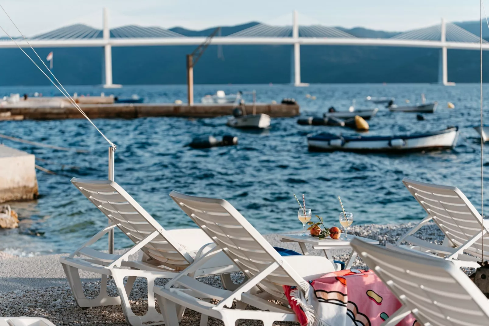 Apartments Dragobratović - Superior One Bedroom  Apartment with  Balcony and Side Sea View (Apartment 4)-Sfeer