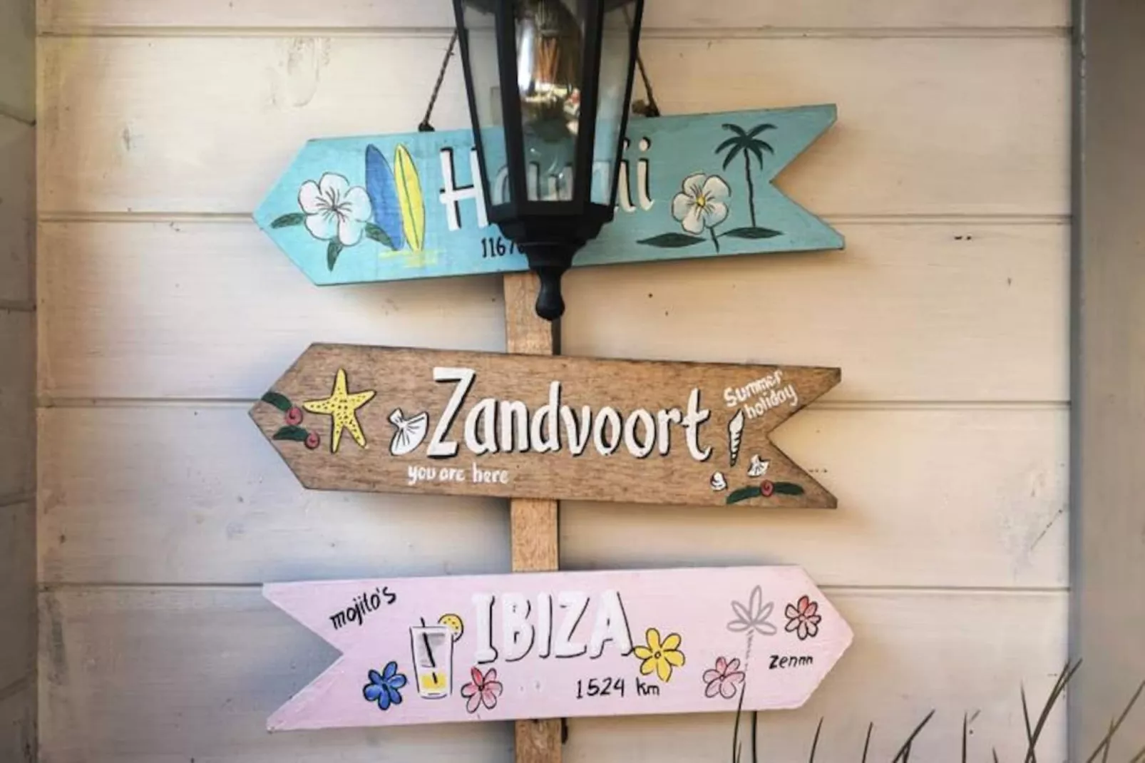 The Sea Lodge-Niet-getagd