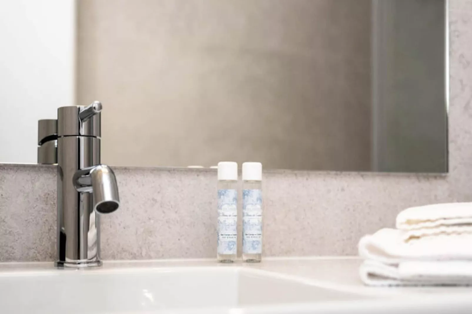 Studio à Porto-Niet-getagd