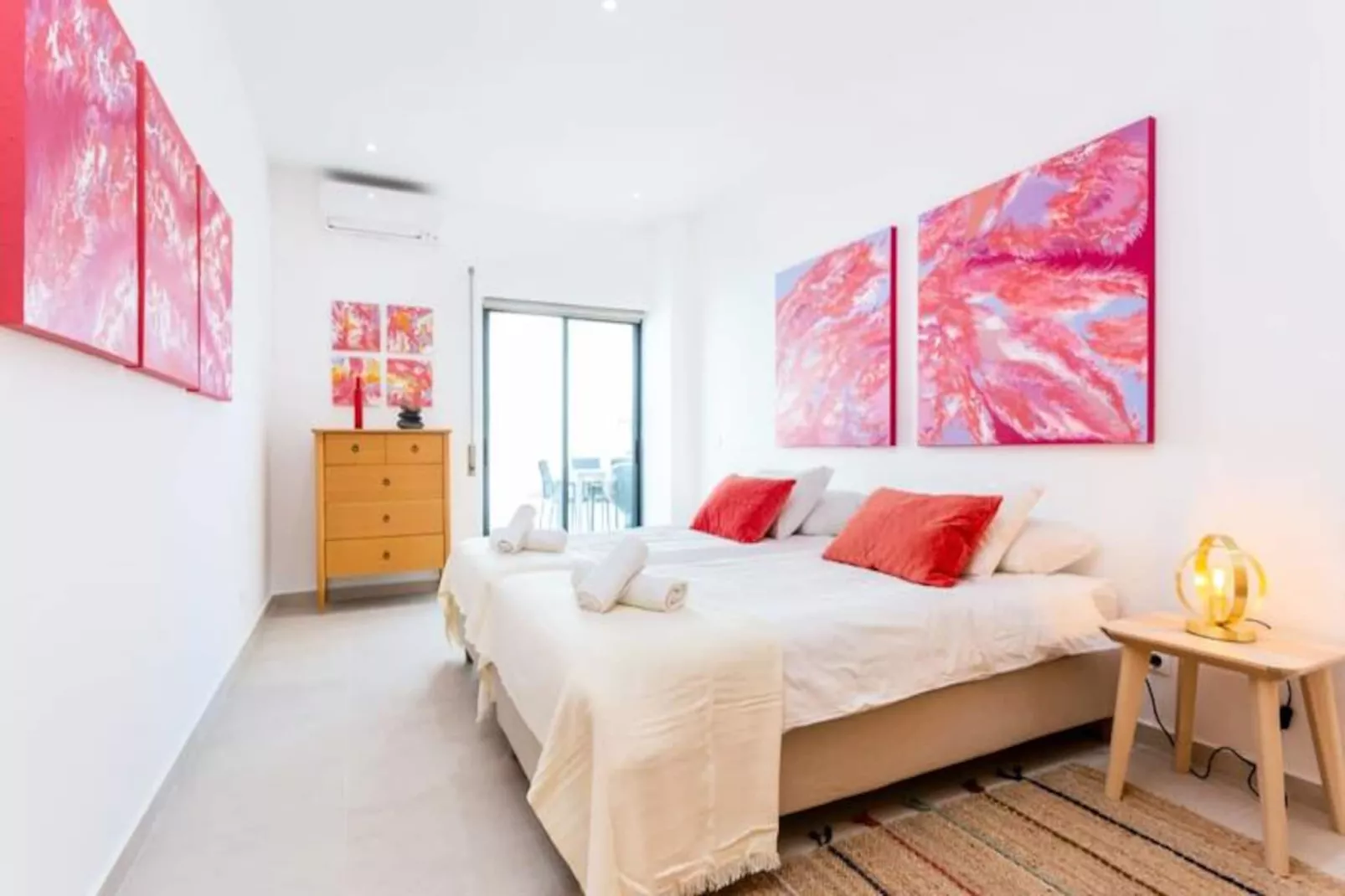 Art-inspired Modern Apartment T3-Niet-getagd