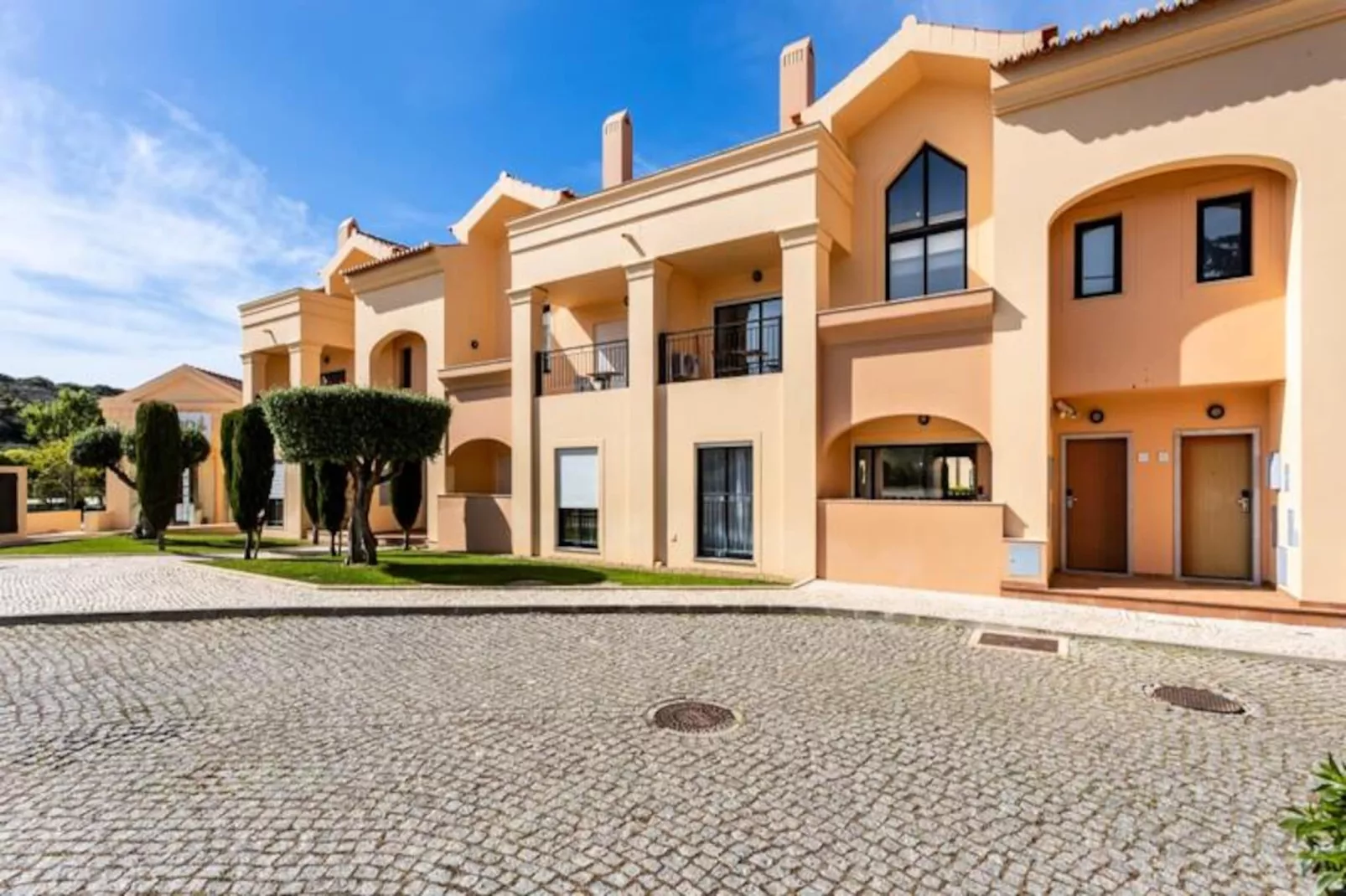 Baia Da Luz - Poolview Loft Aparment-Niet-getagd