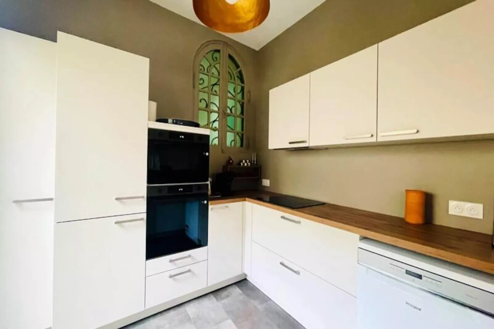 Maison à La Rochelle-Niet-getagd