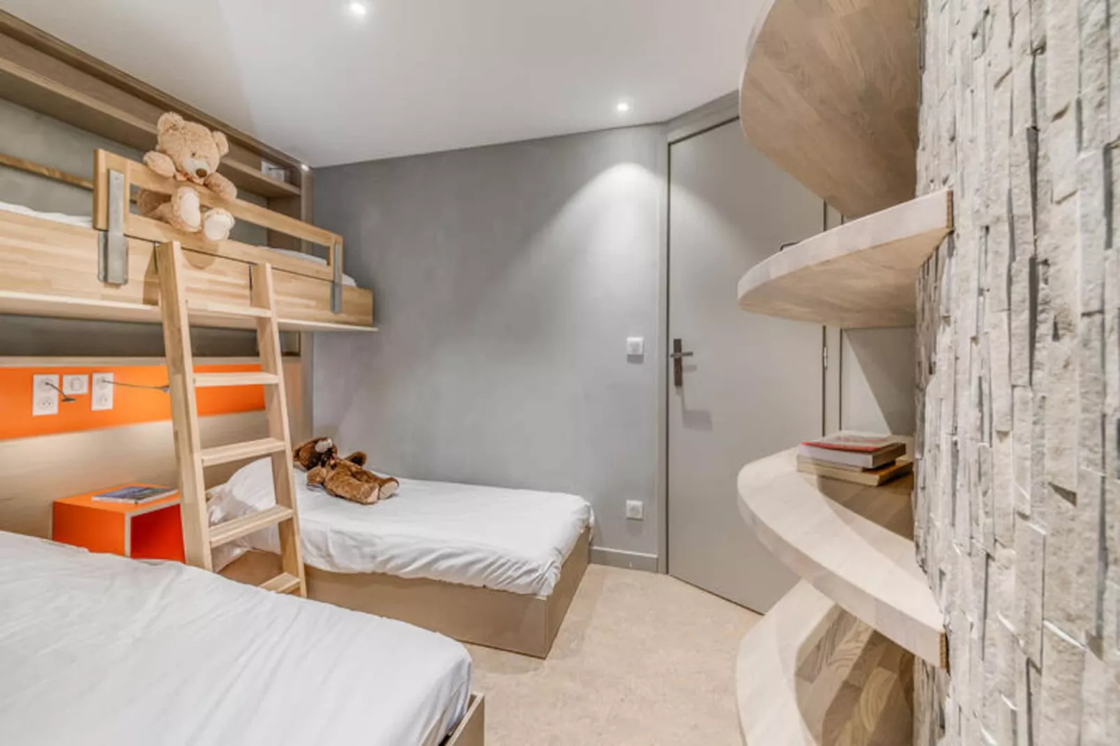 Résidence Palafour-Niet-getagd