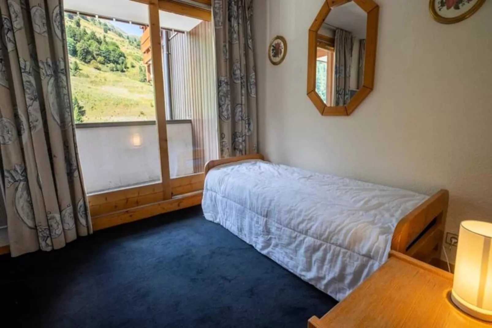 Sherpa 18 Sur Le Front De Neige De Mottaret-Niet-getagd