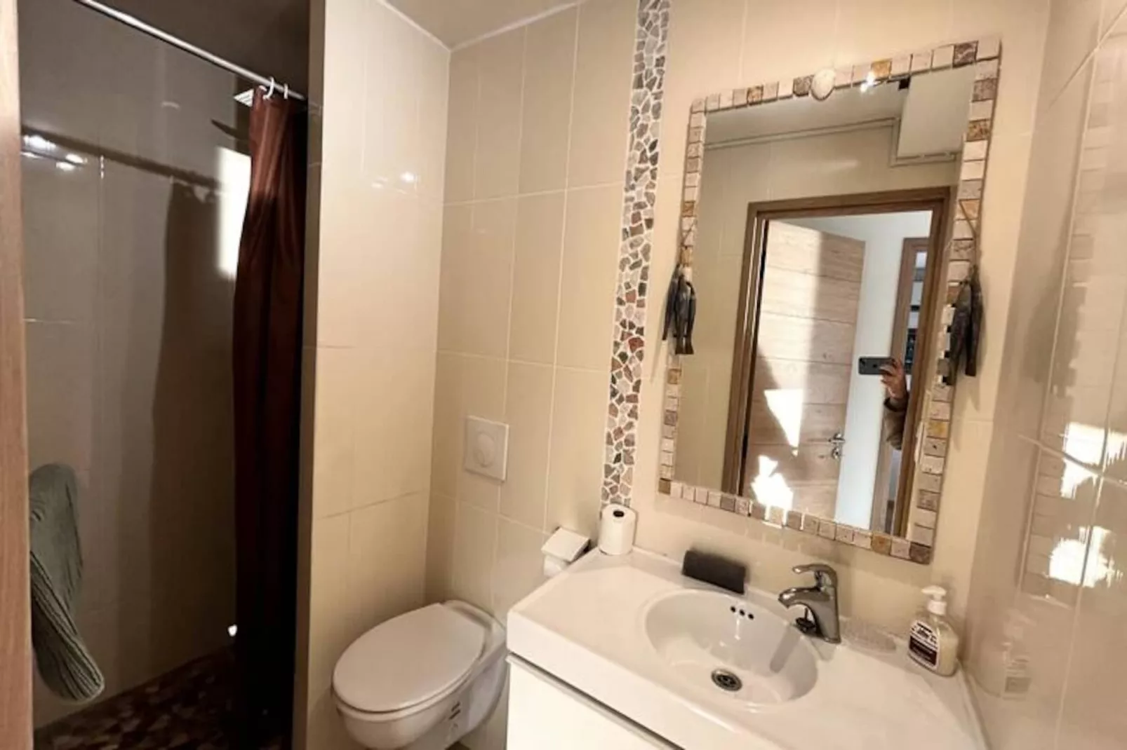 Résidence Balcon Des îles D'or. T2 Front De Mer Plein-centre-Niet-getagd