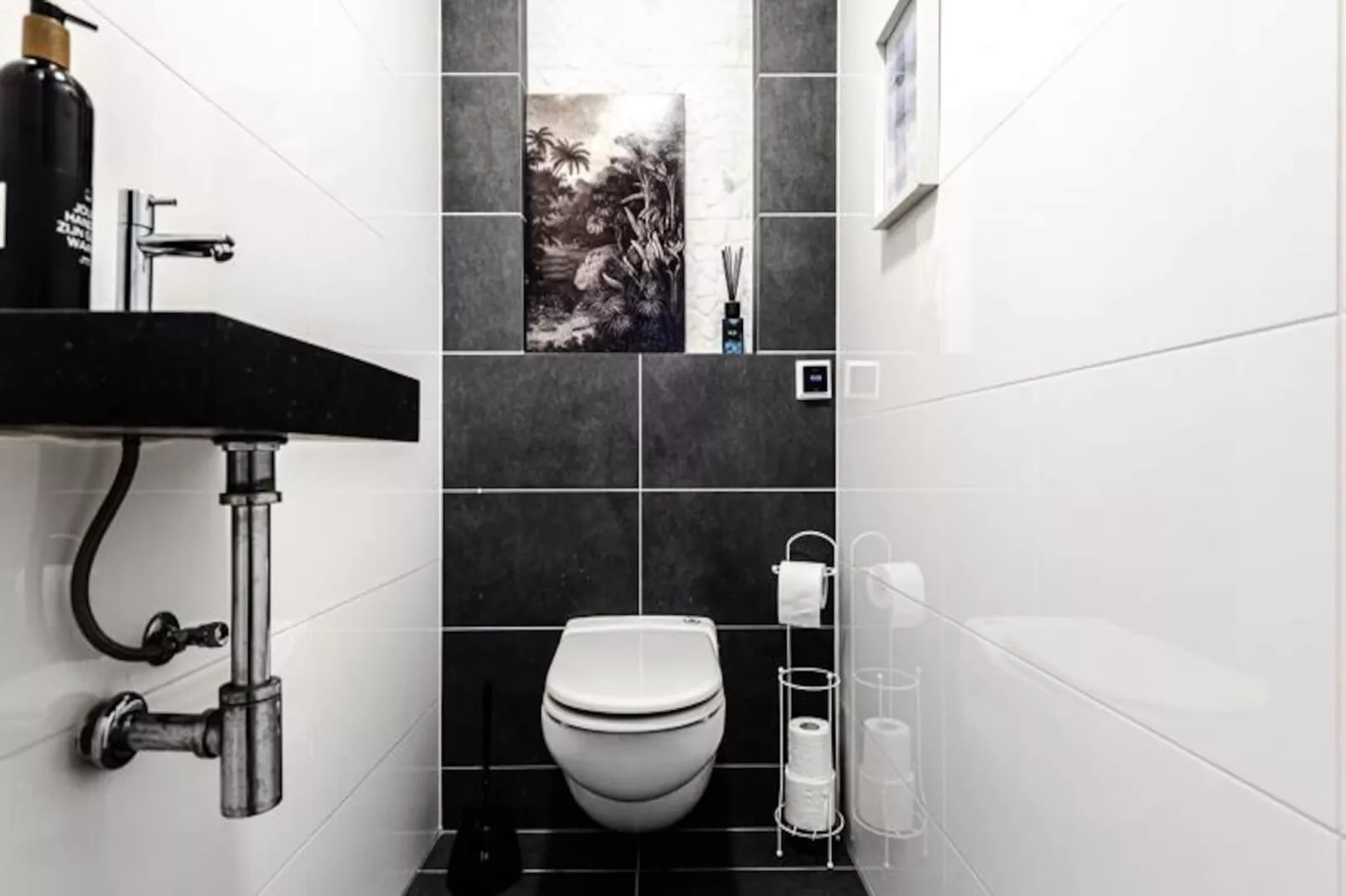 Summer House - Souterrain-Niet-getagd